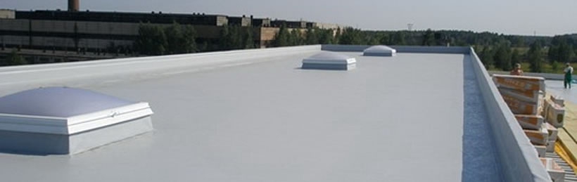 Installation of roofing membrane